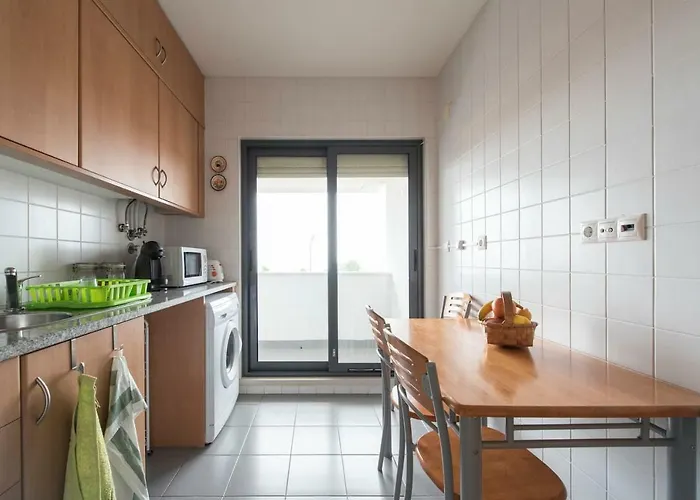 Lovely 3 Bedroom For The Perfect In