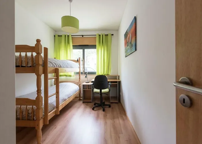 Διαμέρισμα Lovely 3 Bedroom For The Perfect In