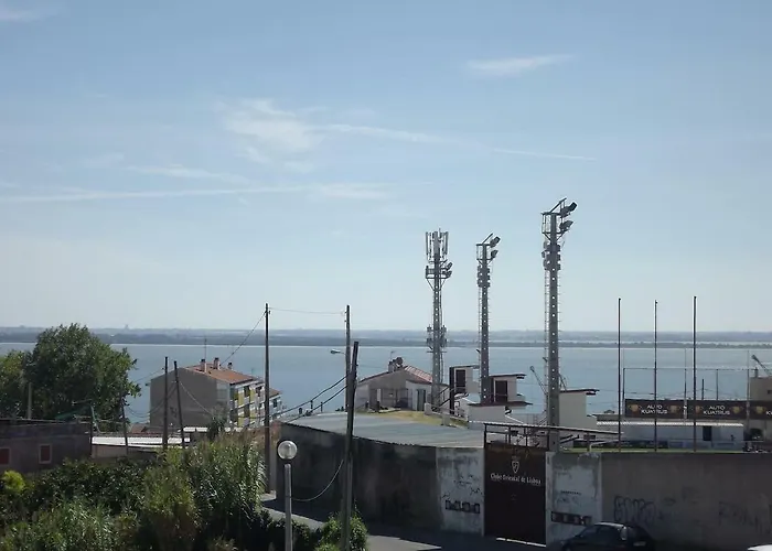 Lovely 3 Bedroom For The Perfect In Lisboa