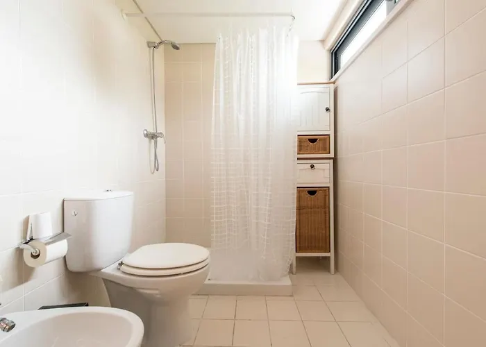 Lovely 3 Bedroom For The Perfect In Διαμέρισμα Lisboa